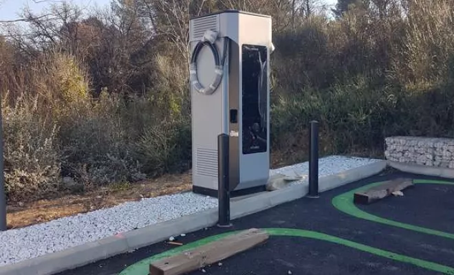 Installation de bornes de recharge, Aix-en-Provence, TOROSSIAN ENERGIES